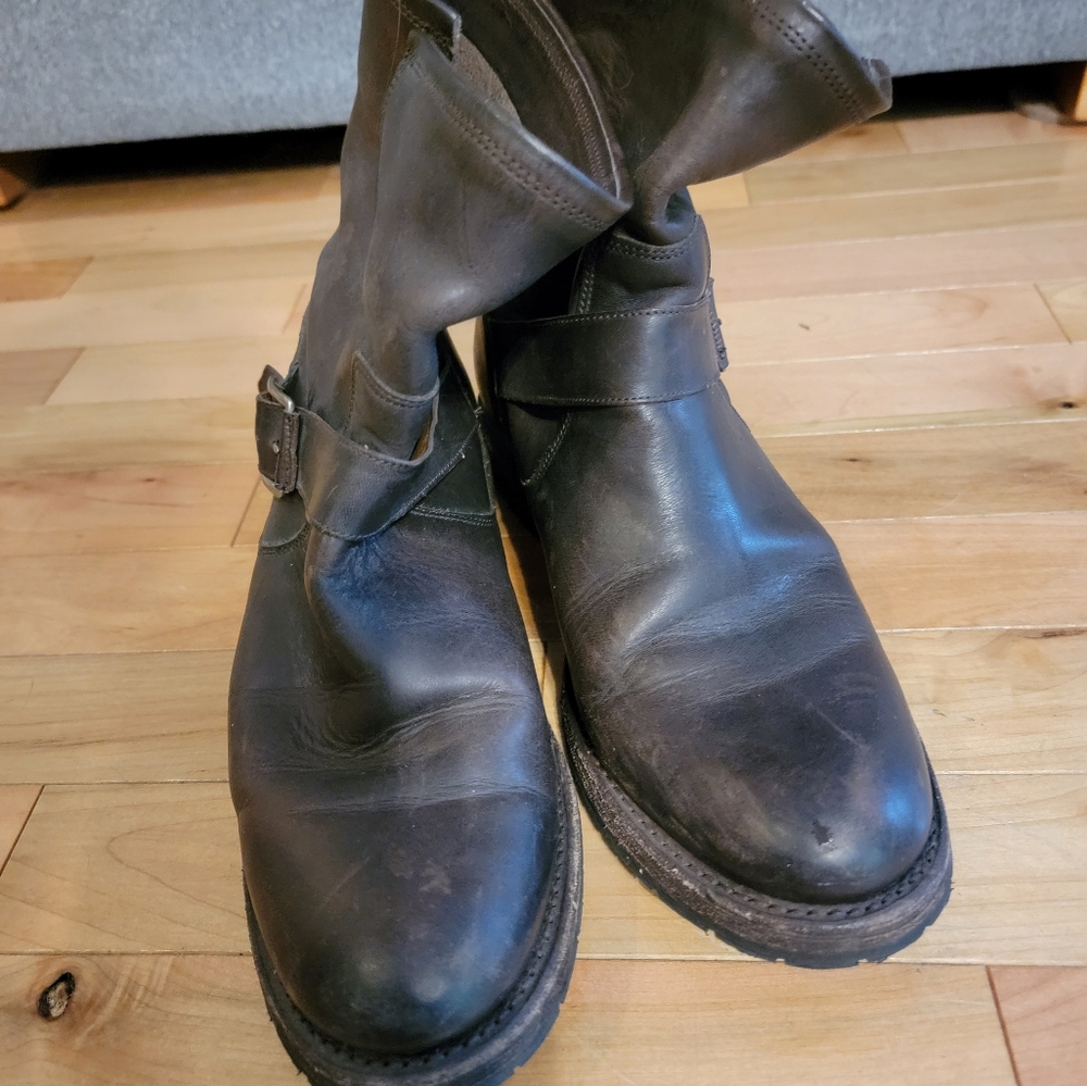 Frye Veronica booties